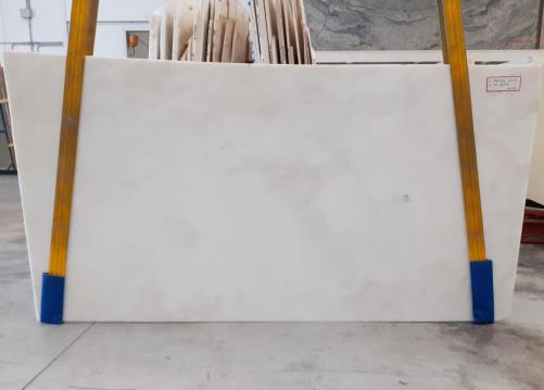Suministro planchas mates 2 cm en mármol natural MYSTERY WHITE 24912. Detalle imagen fotografías 