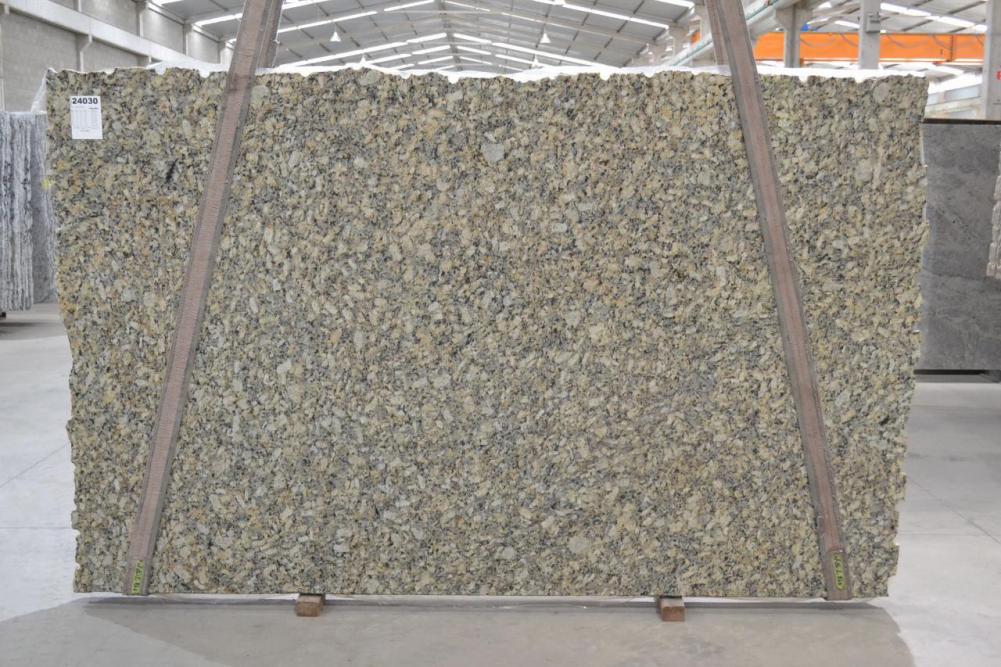 GIALLO NAPOLEONE Suministro Espirito Santo (Brasil) de planchas pulidas en granito natural 8321 , BND24030 