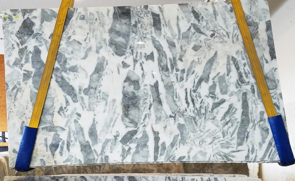 PANDA Suministro Veneto (Italia) de planchas pulidas en mármol natural AA T0149 
